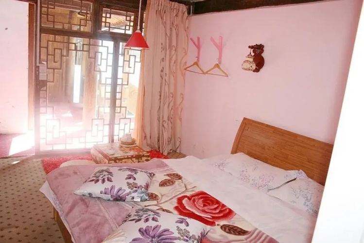 Xiangshuyuan Hostel