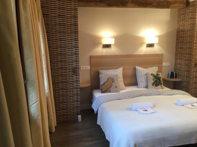 2 Bedrooms Double Cottage