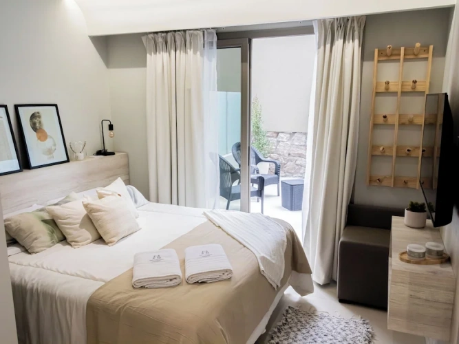 Deluxe Apartment