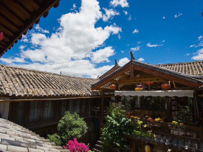 Reed wind among Yododo Inn
