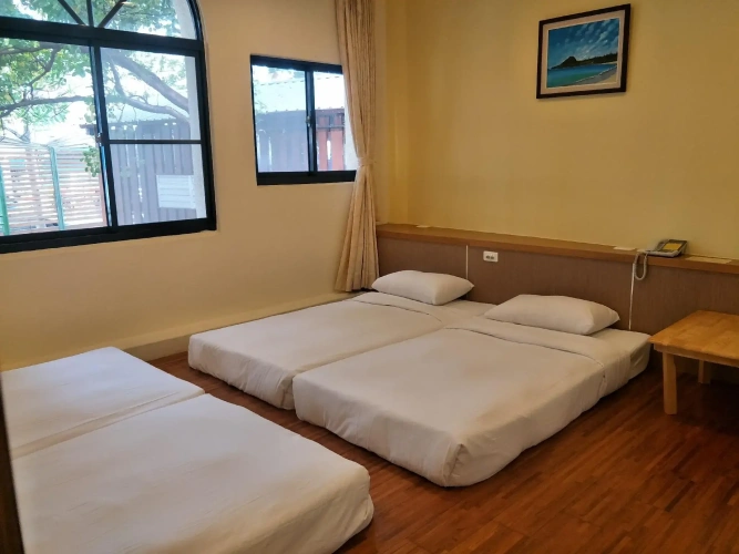 Standard Twin room with balcony and with city view