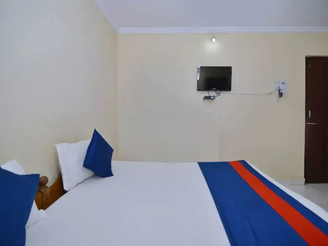 Hotel by Tushar