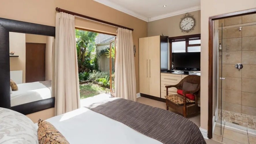 Standard room with balcony