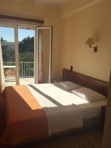 Pikermi Hotel