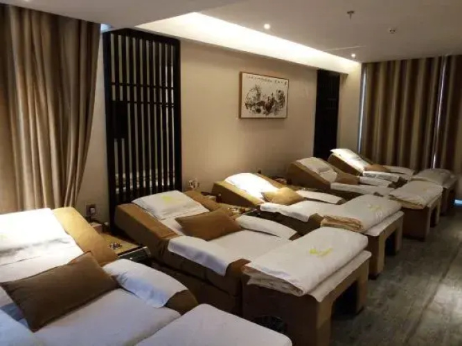 95 Hotel Chain Ziyun