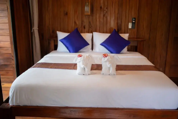 COCO Canopy Boutique Resort