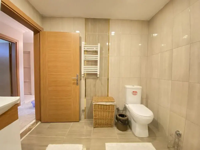 Spacious and Modern Flat in Kagithane