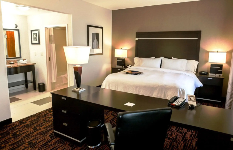 Hampton Inn & Suites Tulsa/Tulsa Hills