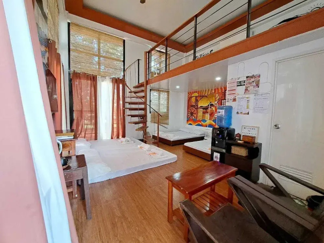 Govantes Guesthouse Loft Units