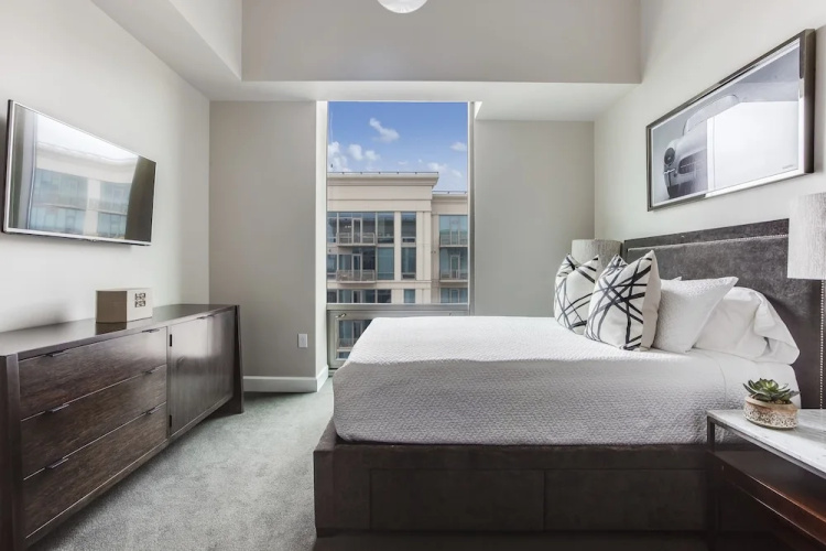 Altitude Abode