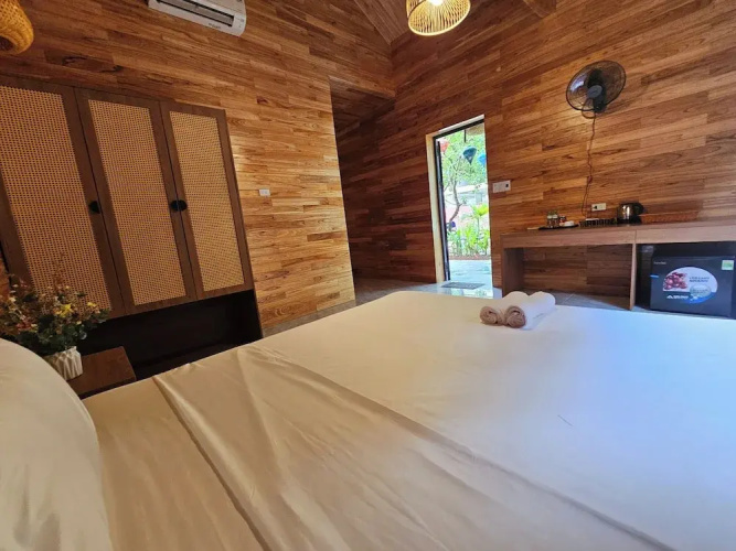 An Riverside Ecolodge