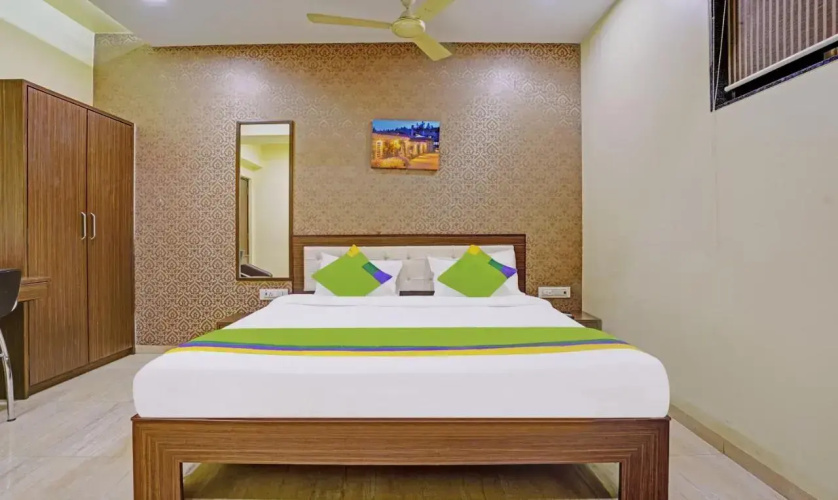Treebo De Grandeur Anand Nagar