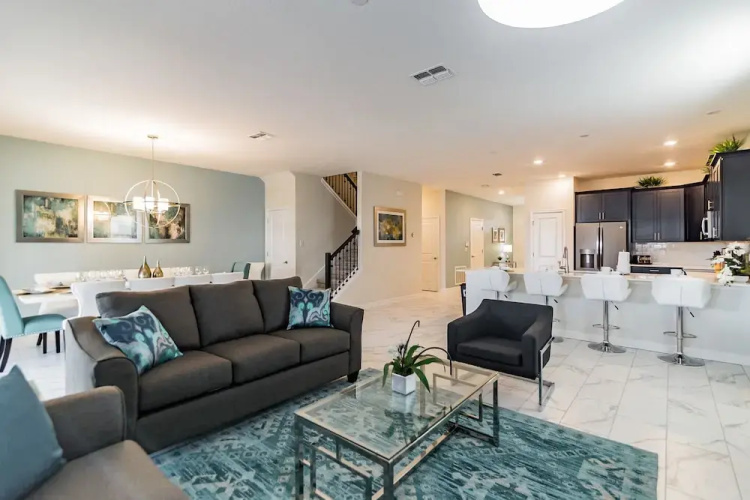 Spacious 8-Bed ChampionsGate Resort Hm-1559PW