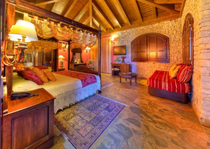 Deluxe Junior Suite