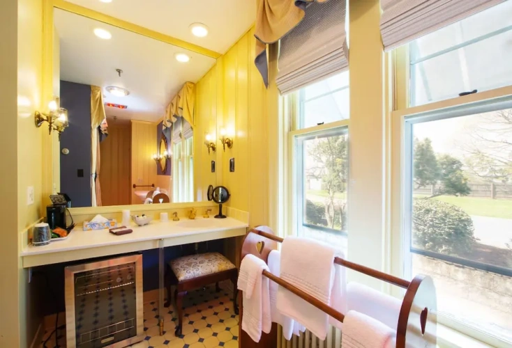 Premium Double Suite with water view