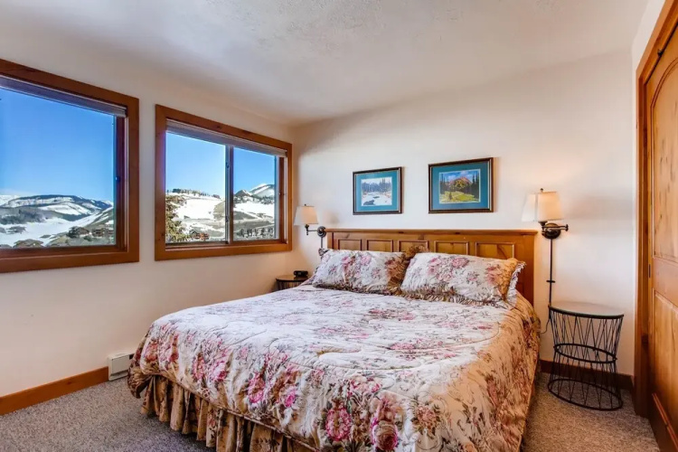 20 Hunter Hill Rd #209 - 4 Br Condo