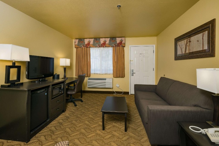 Double Suite