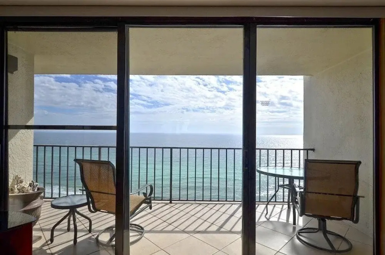 One Seagrove Place Unit 1703 2 Bedroom Condo by Redawning