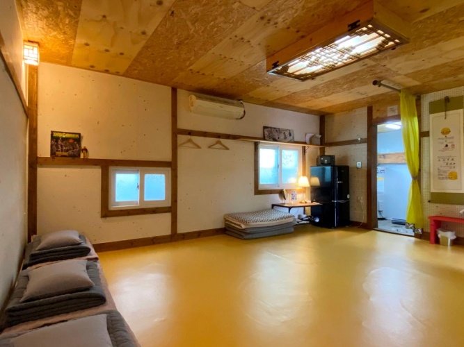 Standard Quadruple Family room