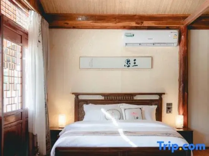Premium Double room with river view