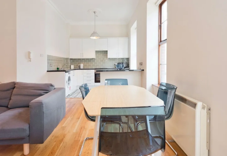 2 Bedrooms Comfort Apartment
