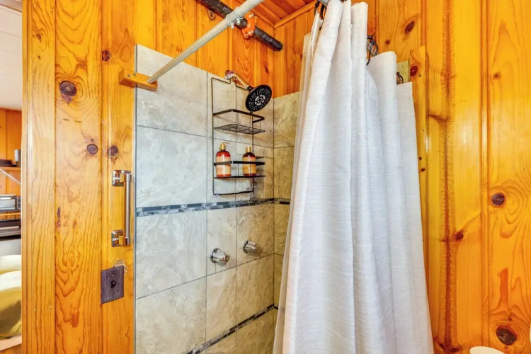 2 Mi to Spearfish Canyon: Central Getaway!