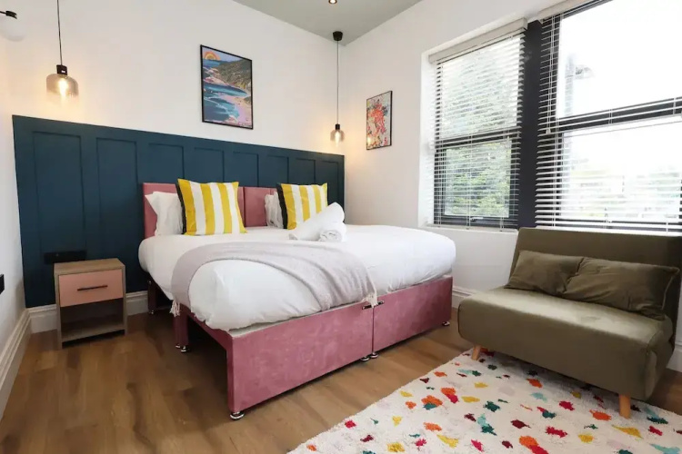 7min Central Bristol - Sleeps 7 - Free Parking