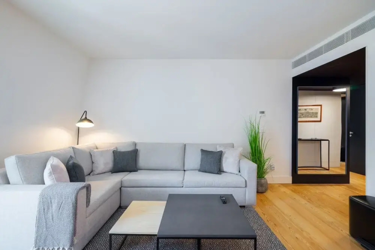Prime Location Luxury Apartment