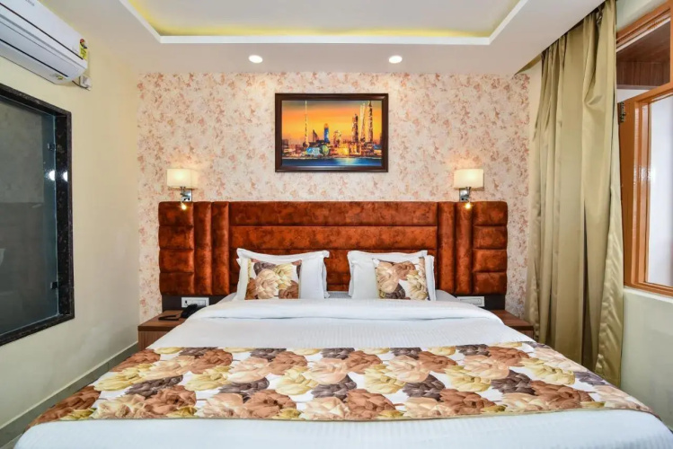 Hotel Pawan Regency