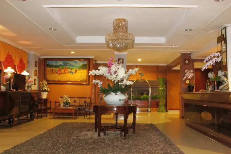 Benua Hotel