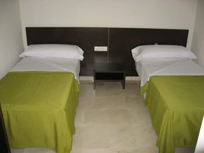 La Escala Apartment Near Beach for 3