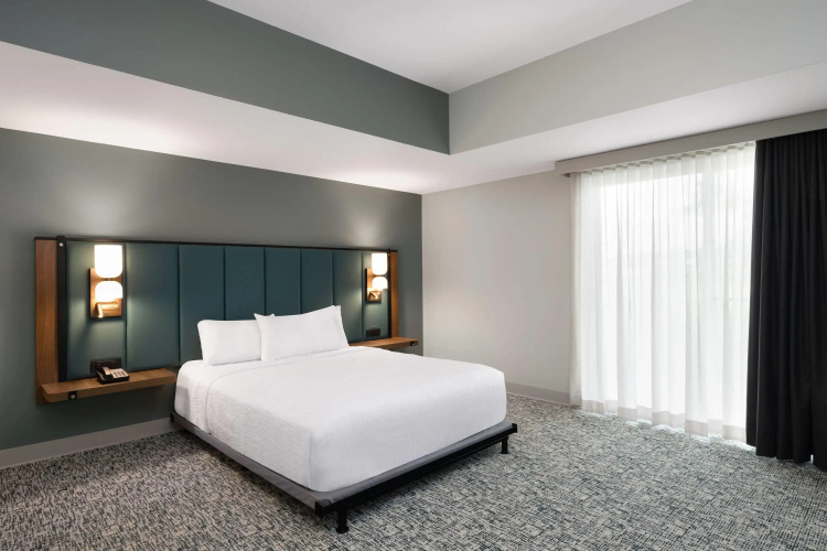 Wingate by Wyndham Geneva at SPIRE Academy