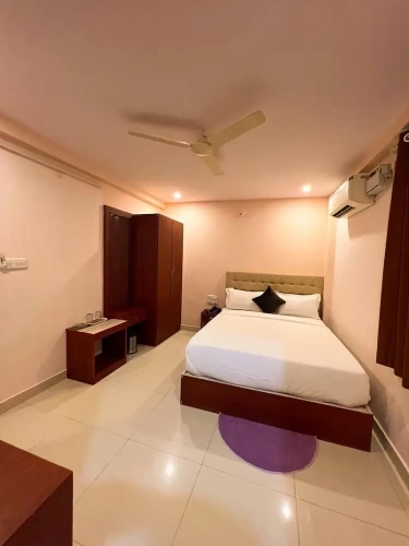 Deluxe Double room