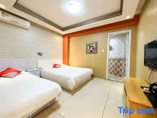 Standard Twin Family room