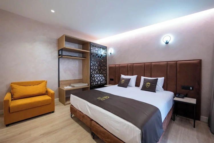 Deluxe Triple room