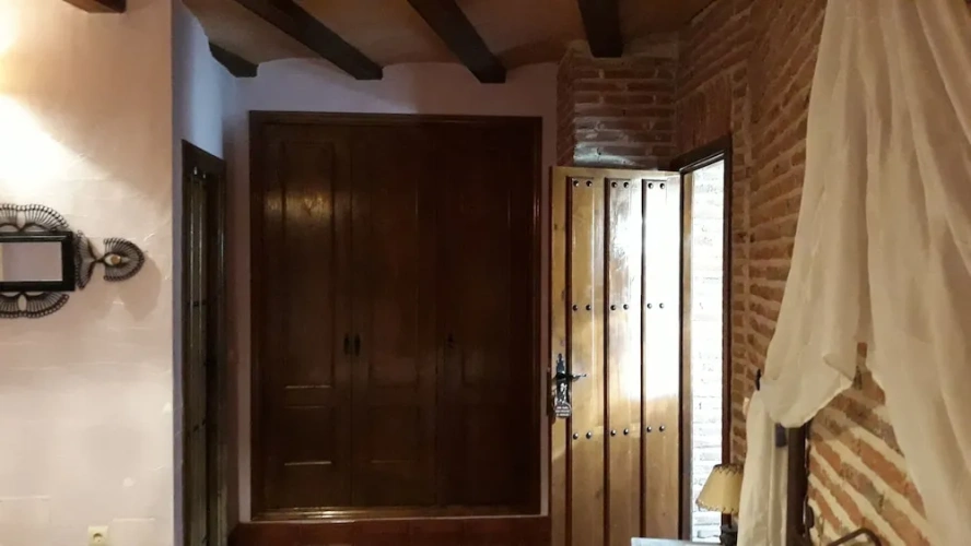 Standard Twin room with balcony