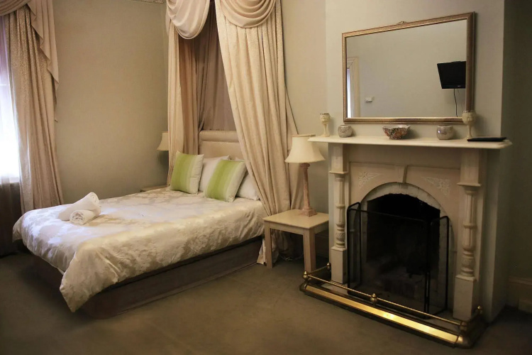 Bordello Hotel Bar & Spa