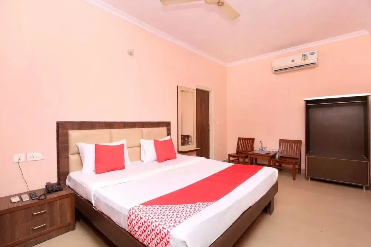 Hotel Royal