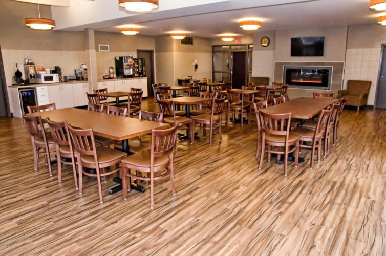 Lakeview Inn & Suites Brandon photo 21