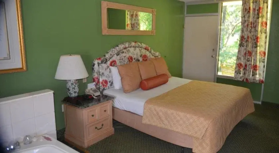 River Lodge South Pigeon Forge