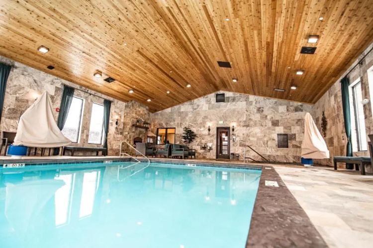 Elk Country Inn photo 18