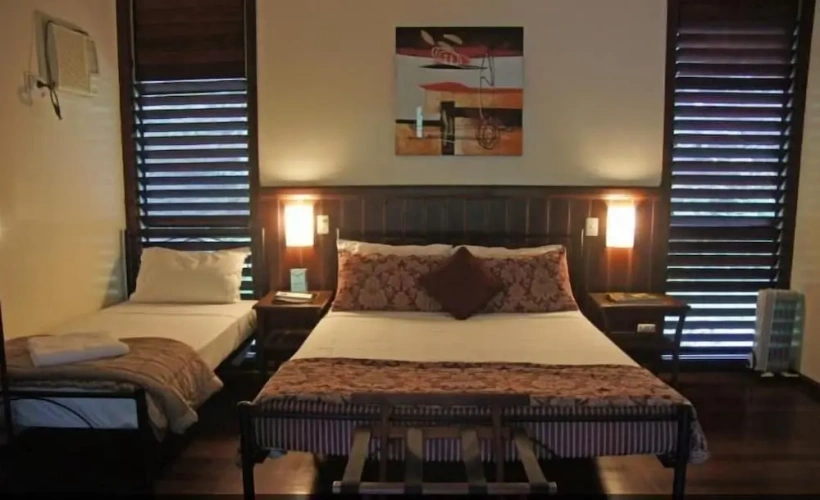 Standard Twin room with balcony