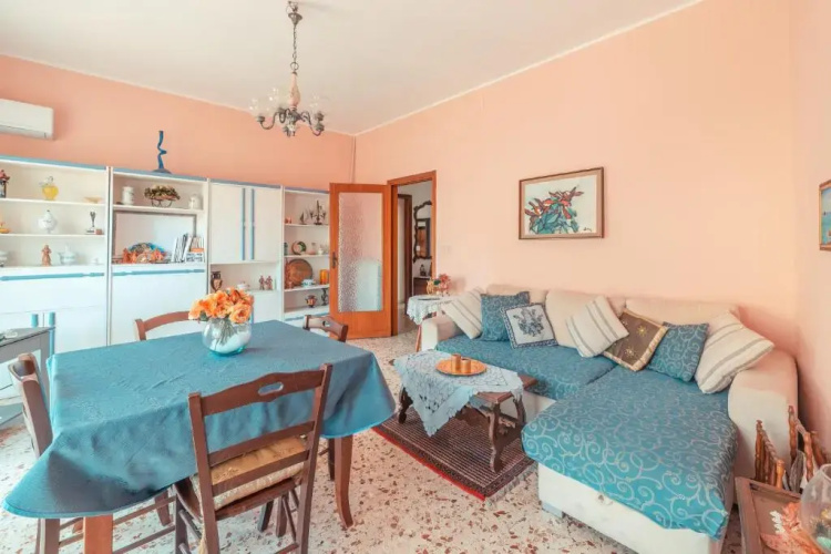 Theokles Apartment