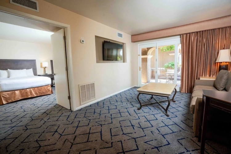 1 Bedroom Quadruple Villa