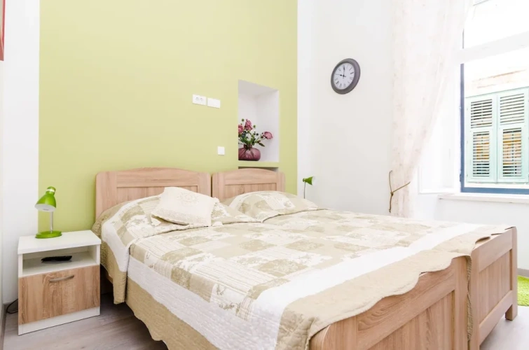 Standard Twin room with city view