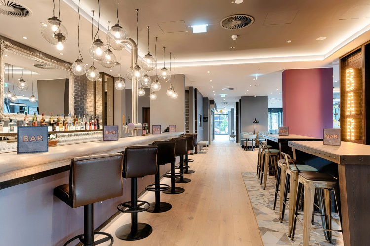 Premier Inn Hamburg City Klostertor photo 16