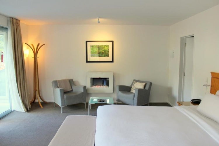 Deluxe Double Suite