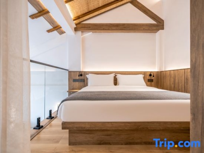 Twin Apartment