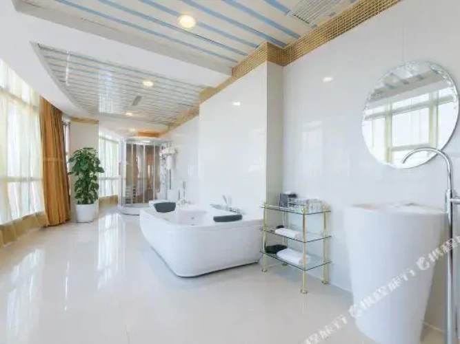 Deluxe Double Suite