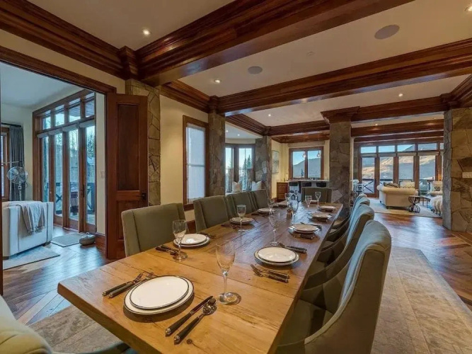 Lorian No 11 Condo